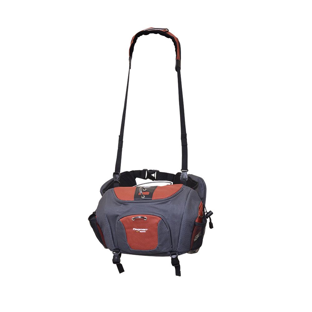 Сумка спиннинговая поясная FLAGMAN Fishing bag with magnets Сумка спиннинговая поясная FLAGMAN Fishing bag with magnets